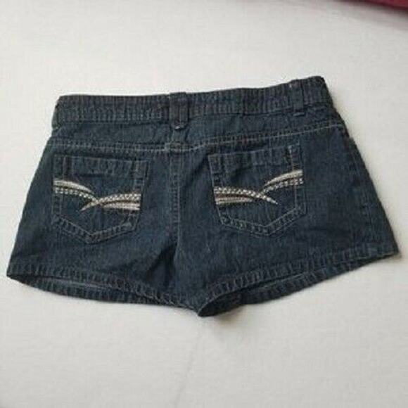 So Wear It Declare It Blue Denim Short, 100% cotton - Size 5J - Picture 2 of 6